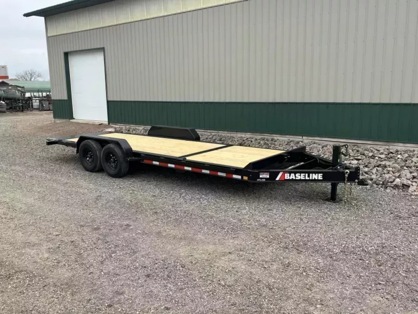 2025 7×22 Tilt Trailer