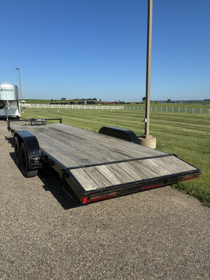 Used 2022 S&S Manufacturing 20' Flatbed Car Hauler