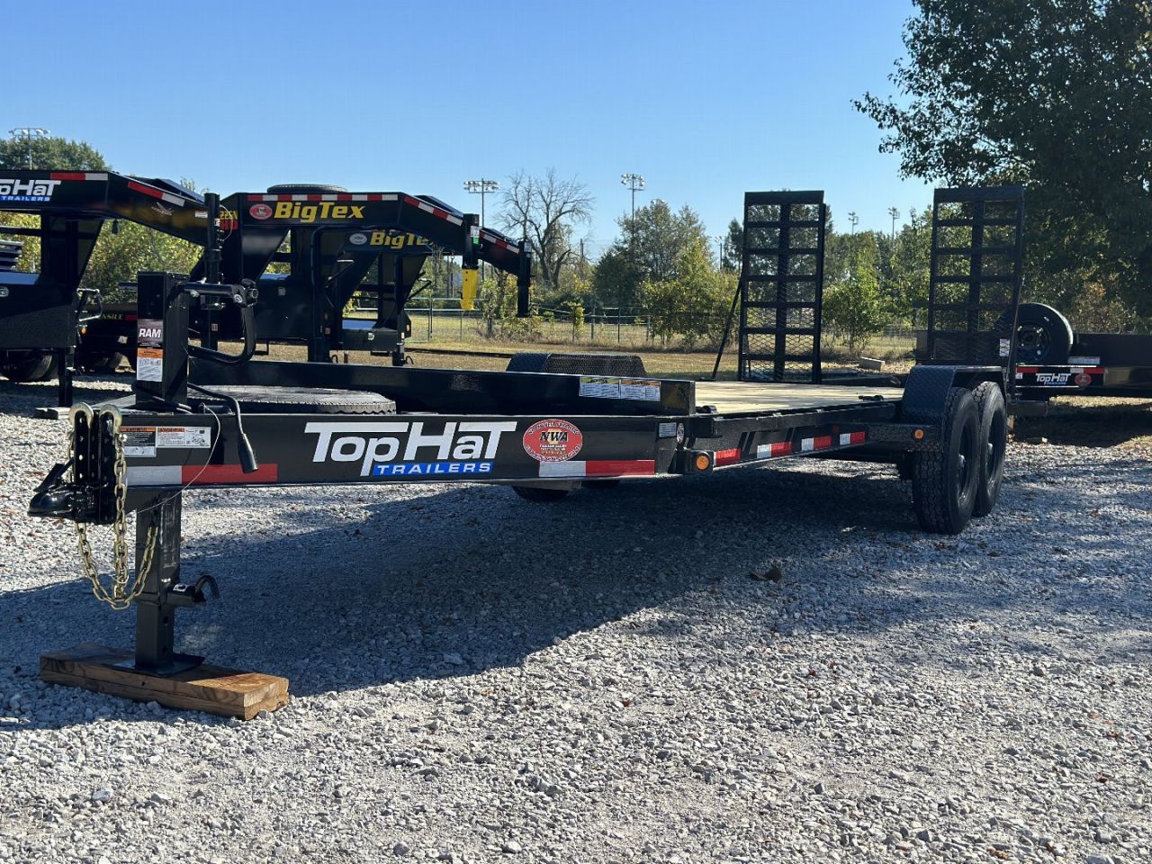 New 2026 Top Hat Trailers TH-14EB-20BK-5XM Ramps Equipment Trailer