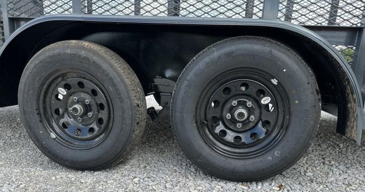 New Top Hat Trailers TH-LS16X83( 2FT SIDES/2BRK) Landscape Trailer