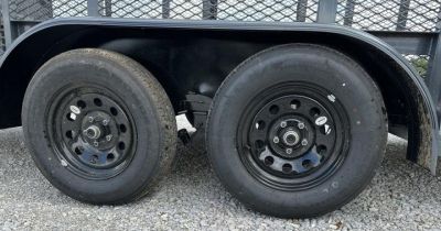 New Top Hat Trailers TH-LS16X83( 2FT SIDES/2BRK) Landscape Trailer