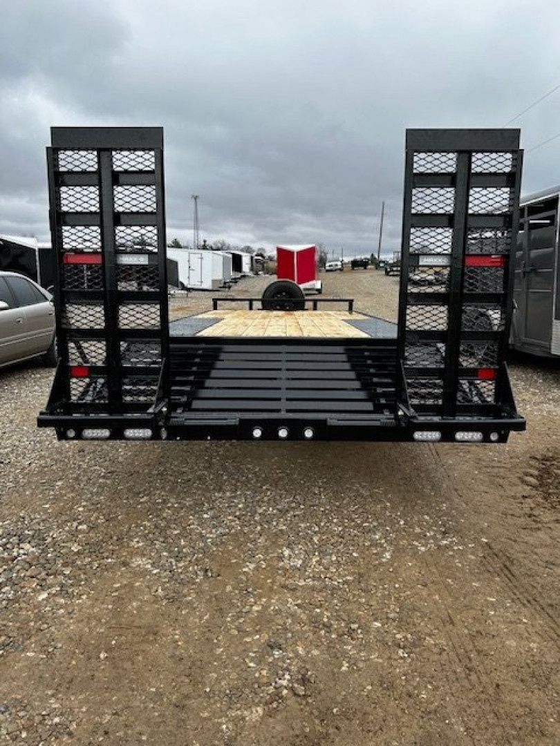 New YEAR END CLEARANCE SALE SAVE $$$ 2024 MAXXD DOX 102"X22' DECKOVER BUMPER PULL 15.6K GVWR Equipment Trailer