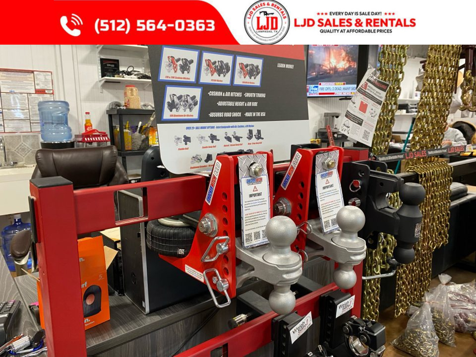 New 2025 Delco - Gooseneck Livestock Trailer 6'8 X 24' - 14 Ply Tires