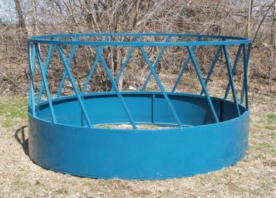 New 2026 2 Piece Round Bale Feeder Farm / Ranch