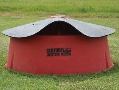 New 2026 Century Livestock 250# Mineral Feeder Farm / Ranch