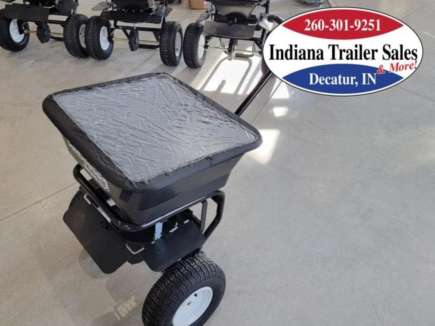 New BUYERS SaltDogg Bulk Salt Walk Behind Broadcast Spreader Salt Spreader