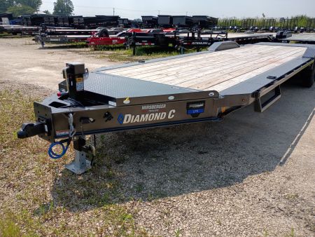 New 2025 Diamond C Trailers LPX210 28X82