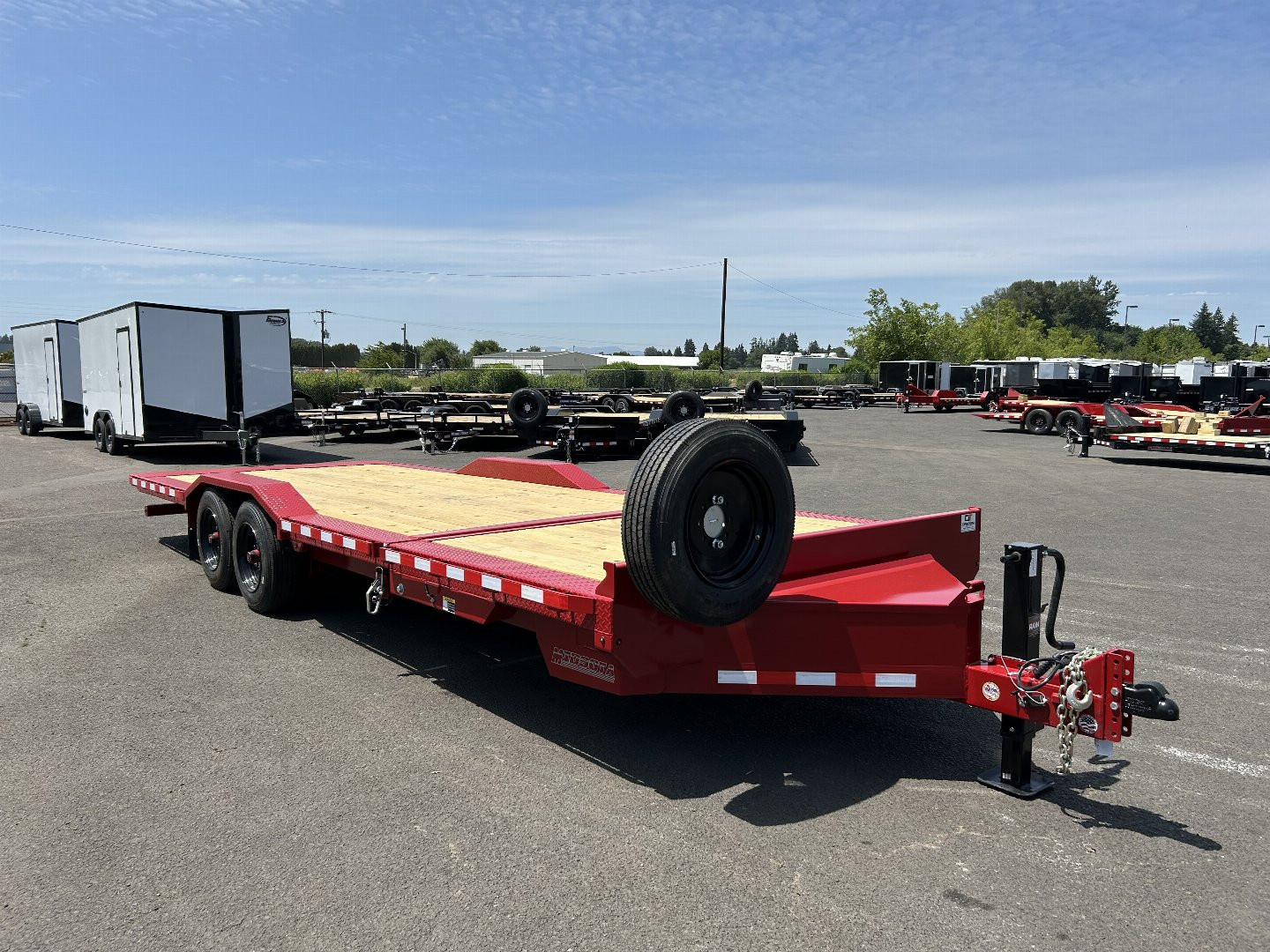 New 2025 Midsota 8.5x24 Split Tilt w/ Drive Over Fenders 17.6K GVWR