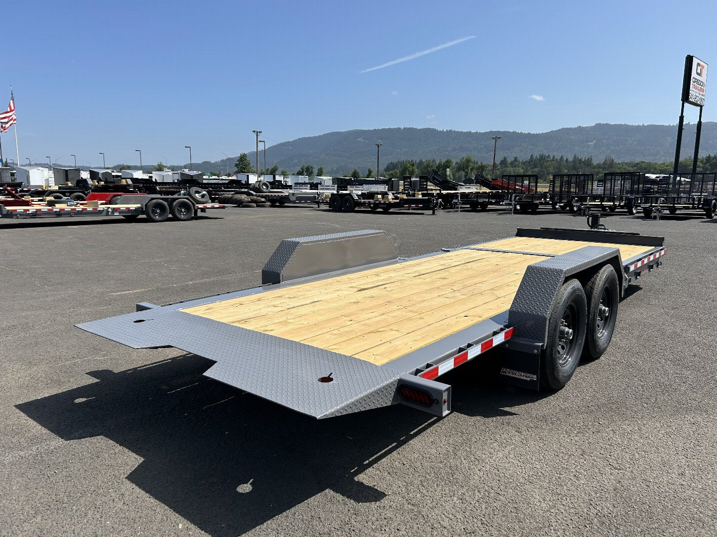 New 2025 Midsota 7x22 Split Tilt Equipment Trailer 15.4K GVWR