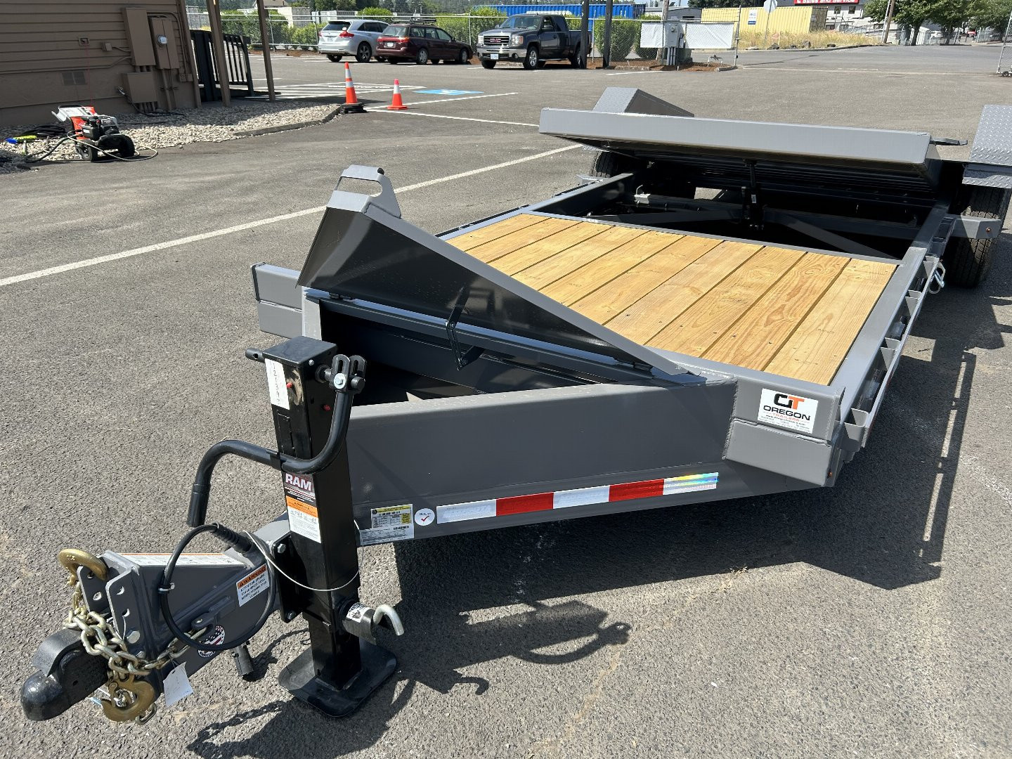 New 2025 Midsota 7x22 Split Tilt Equipment Trailer 15.4K GVWR