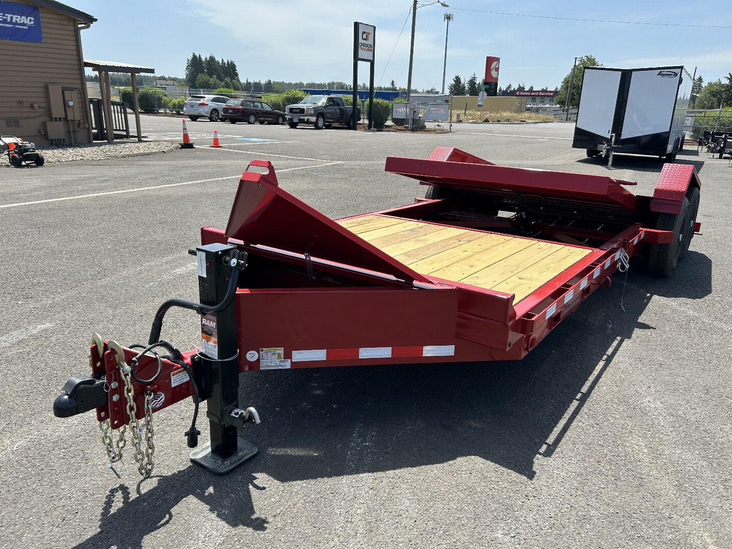New 2025 Midsota 7x22 Split Tilt Equipment Trailer 15.4K GVWR