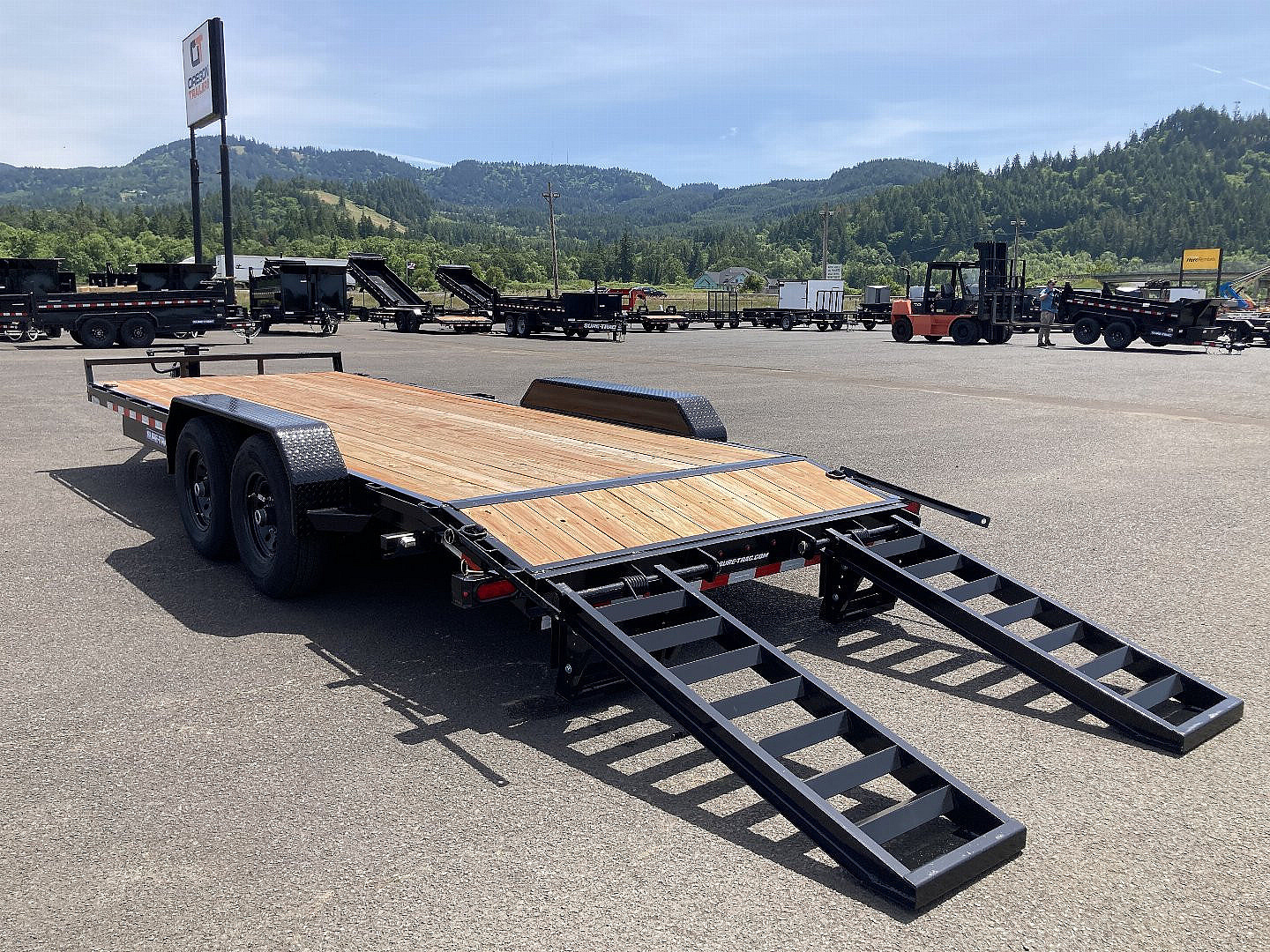 New 2025 Sure-Trac 7x20 Equipment Flat Bed 14K GVWR