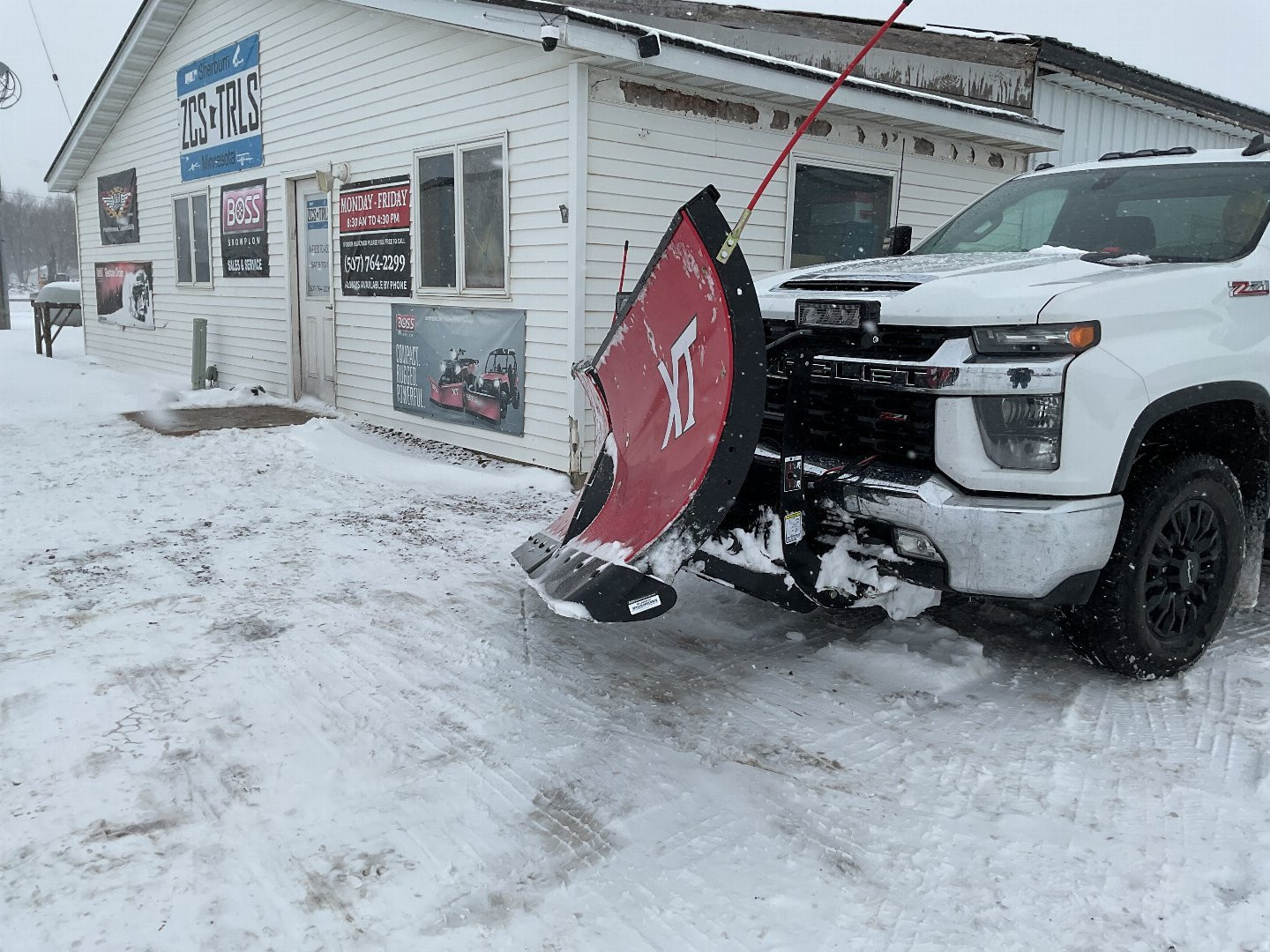New 2026 BOSS 8'2" POLY-V XT Snow Plow