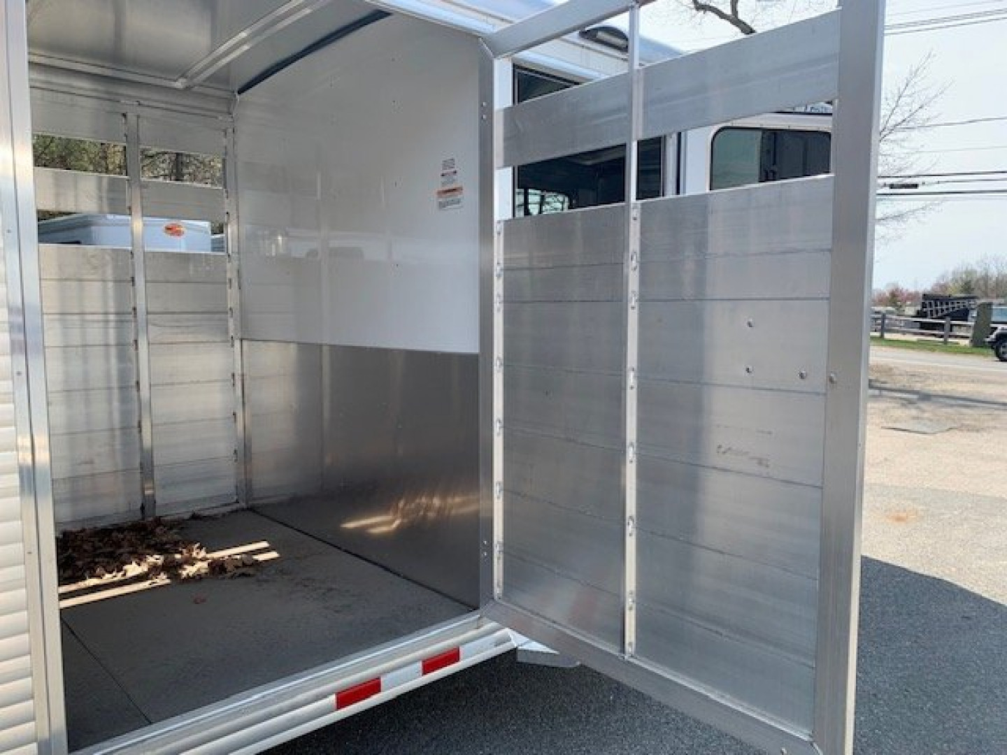 New 2026 Sundowner Trailers Rancher 24 TR Horse Trailer