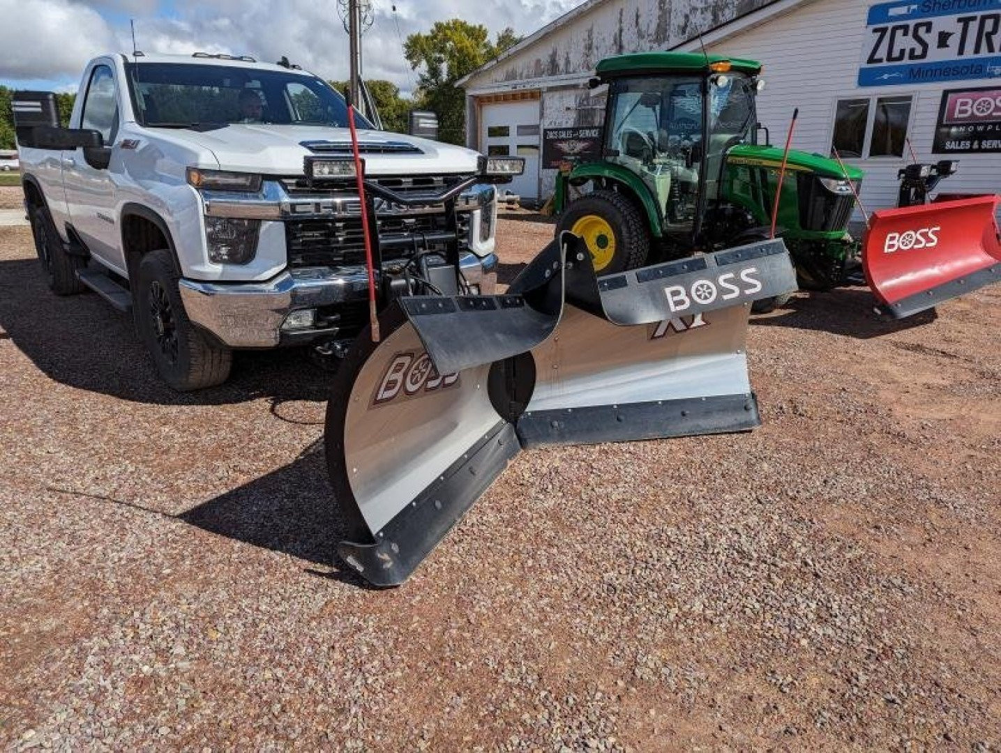 New 2026 BOSS BOSS 8'2" STAINLESS STEEL XT V PLOW Snow Plow