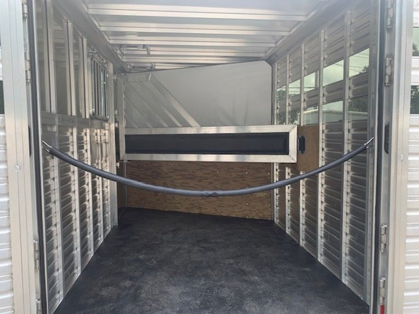 New 2027 Frontier Trailers Colt 2h Slant combo Horse Trailer