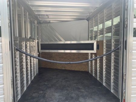 New 2027 Frontier Trailers Colt 2h Slant combo Horse Trailer