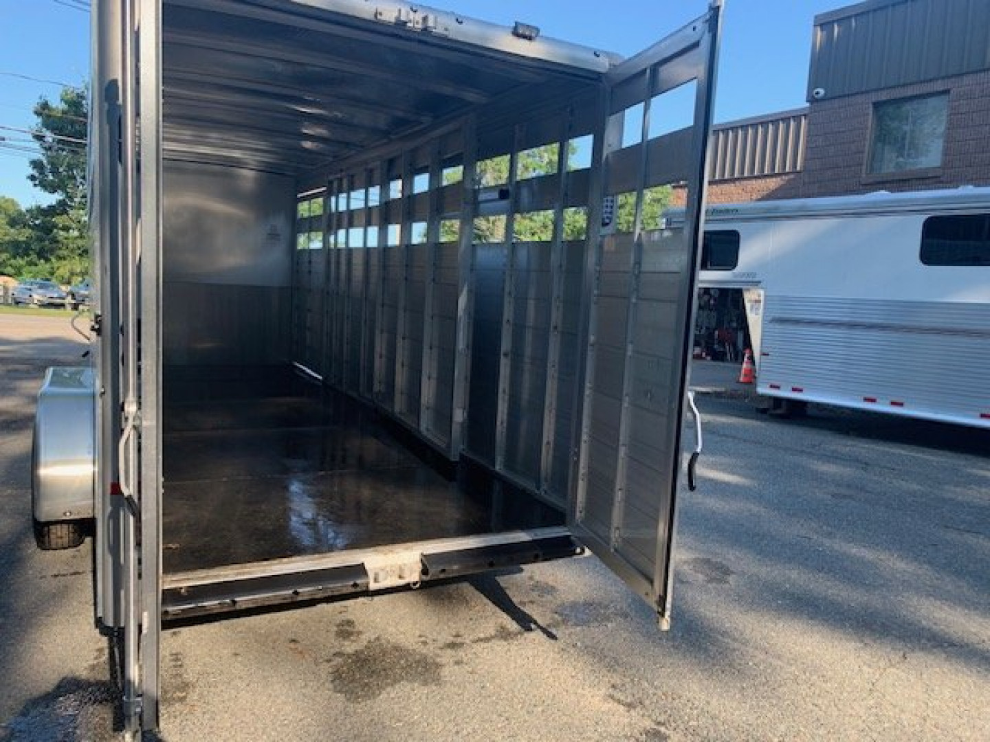 New 2026 Sundowner Rancher TR G/N Horse Trailer