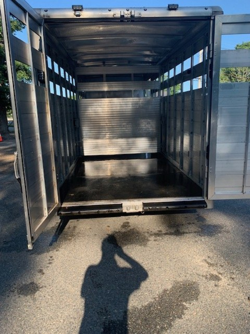 New 2026 Sundowner Rancher TR G/N Horse Trailer