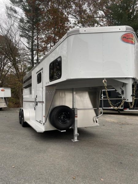New 2024 Sundowner Trailers 3h Sportman GN Slant Stock / Stock Combo Trailer
