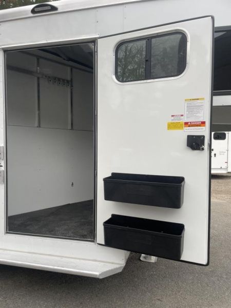 New 2024 Sundowner Trailers 3h Sportman GN Slant Stock / Stock Combo Trailer