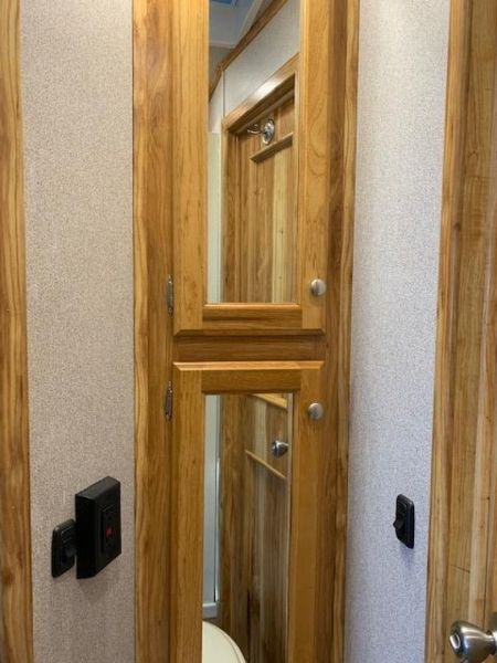 New 2027 Sundowner Trailers 206Sundowner Santa Fe 3H Slant With LQ Horse Trailer