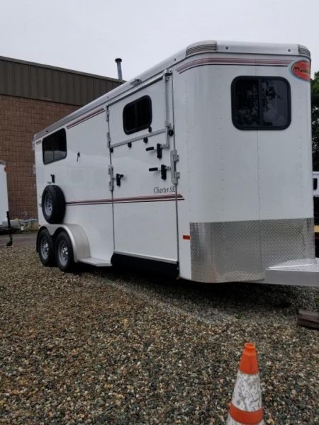 New 2027 Sundowner Trailers 2H BP w side unload Horse Trailer