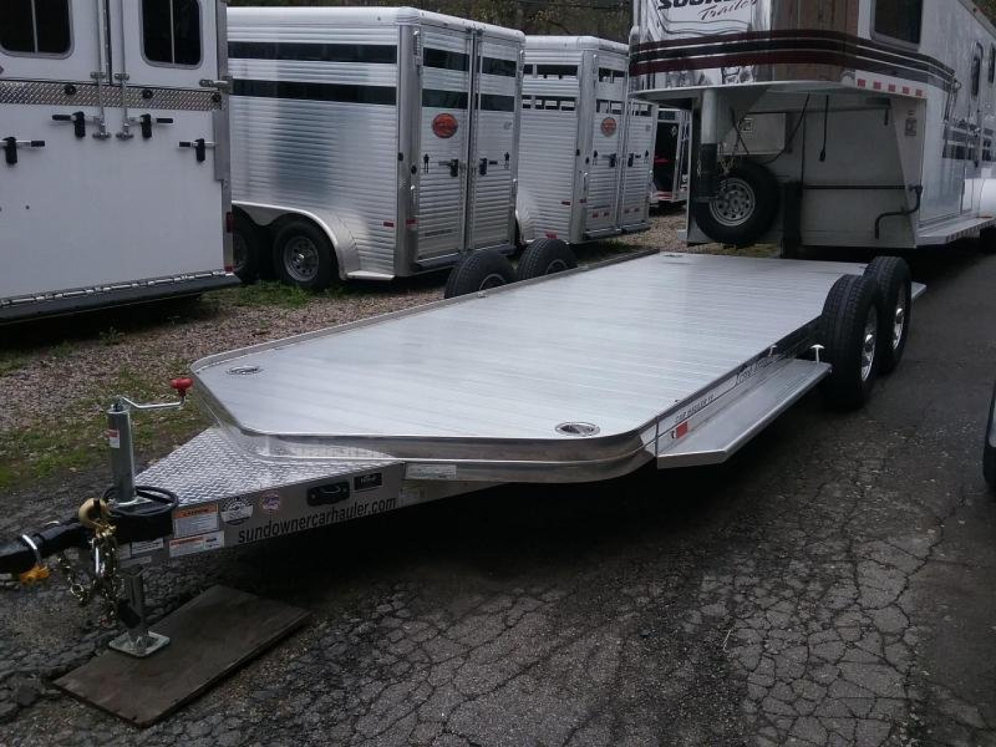 New 2023 Sundowner Trailers Car Hauler / Car Racing Trailer