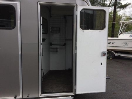 New 2023 Cotner Trailers Inc. Royal d/r side unload Horse Trailer