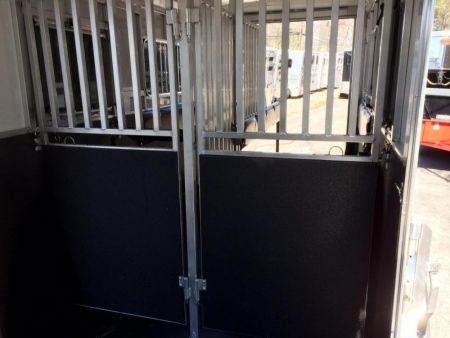 New 2027 Sundowner Trailers Yered Special Series Sundowner Horse Trailer