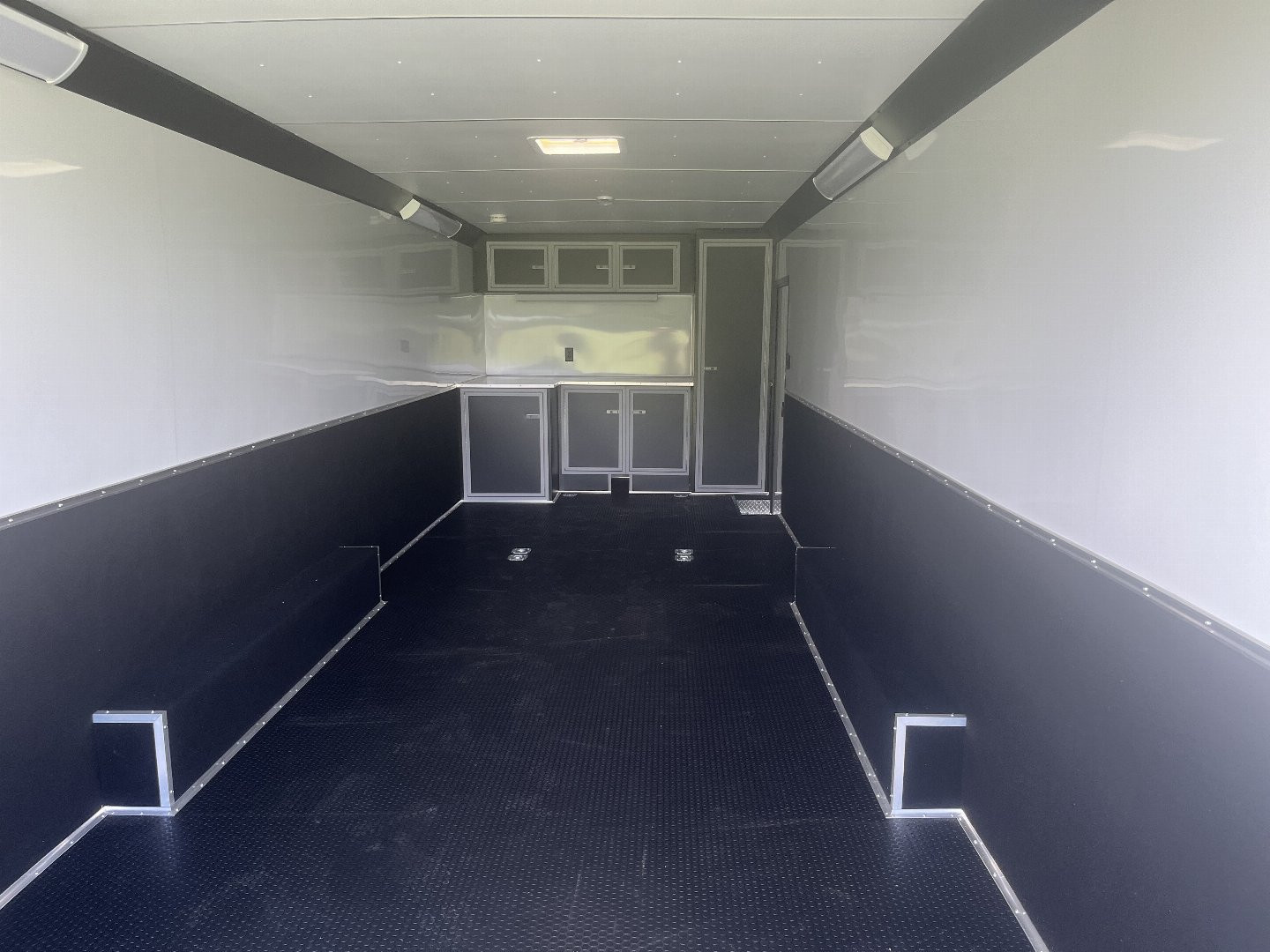 New 2025 UNITED TRAILERS PREM-8.528TA52 Car / Racing Trailer