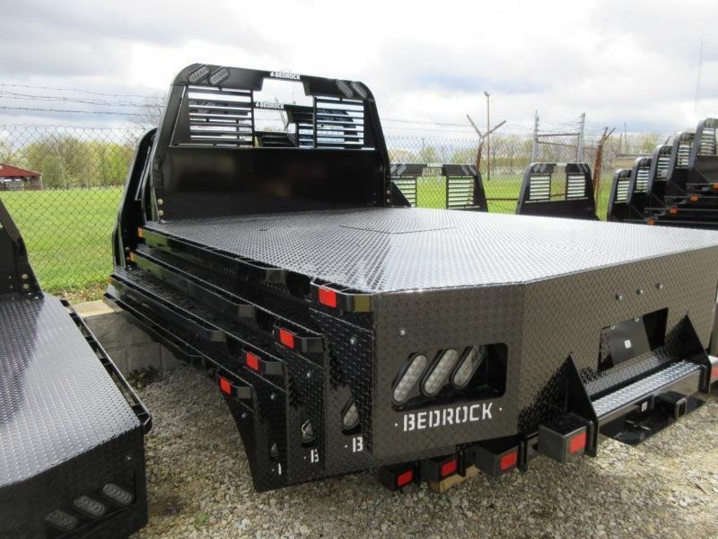 New BEDROCK  DIAMOND SERIES 9'4"X97"X34" CHASSIS BED