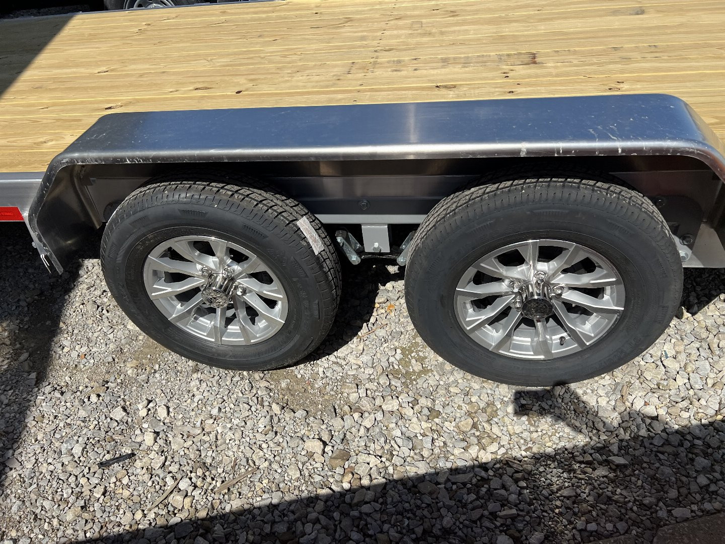 New 2025 SURE-TRAC 82 x 18 Aluminum Power Tilt 7K Car Hauler