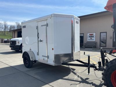 New 2027 Car Mate Trailers 5X8 V-Sport Enclosed Trailer - W/ Ramp Door - 2990# GVWR