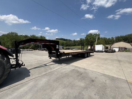 New 2027 Quality Trailers 25' Gooseneck (20' + 5' Dovetail) Pro Series Deckover Trailer - Tandem Dual - 25000# GVWR