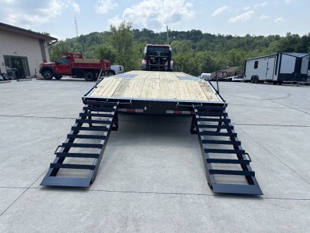 New 2027 Quality Trailers 25' Gooseneck (20' + 5' Dovetail) Pro Series Deckover Trailer - Tandem Dual - 25000# GVWR