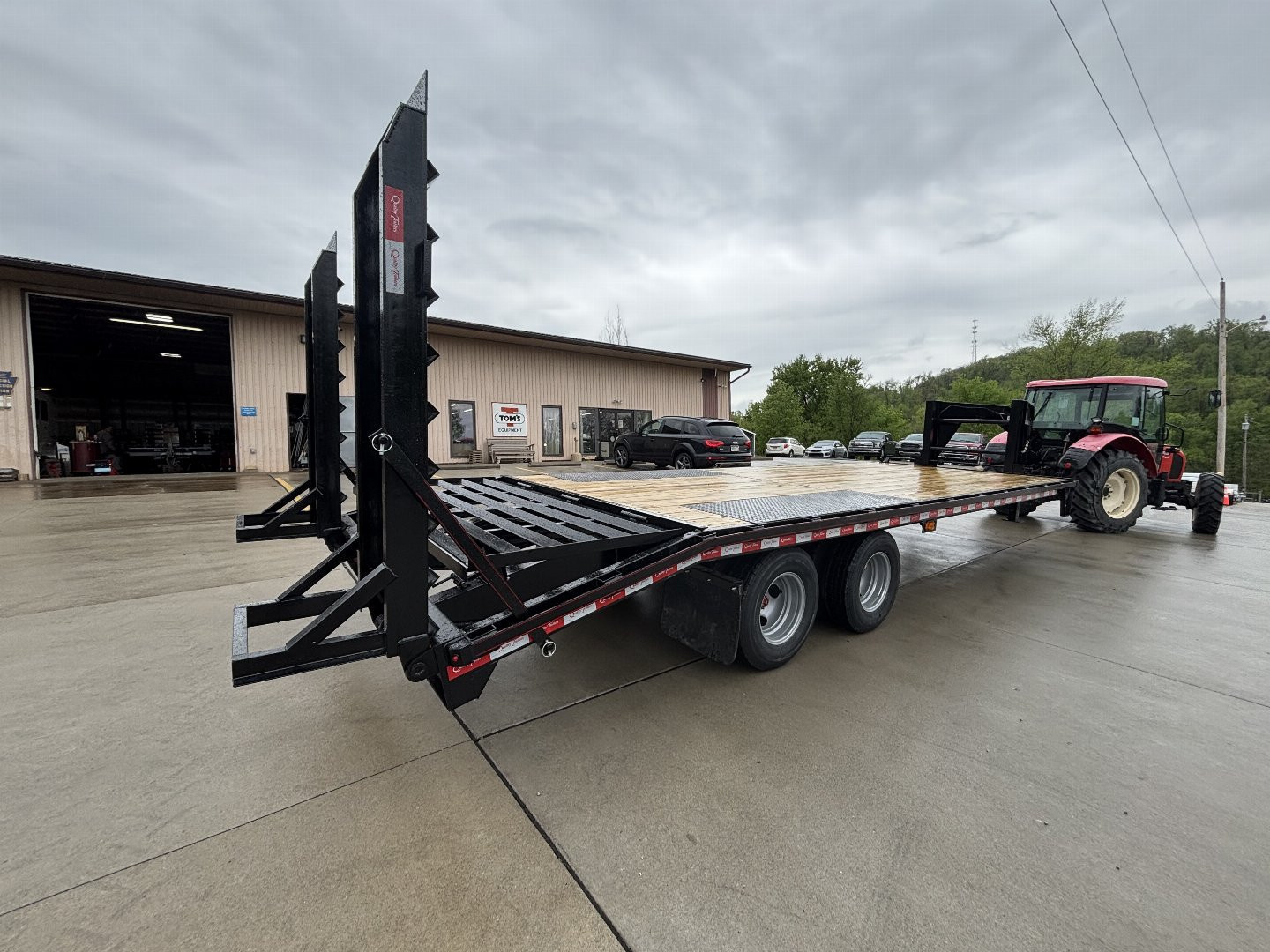New 2027 Quality Trailers 25' Gooseneck (20' + 5' Pop Up Dove Tail) Pro Series - Tandem Dual - 25000# GVWR