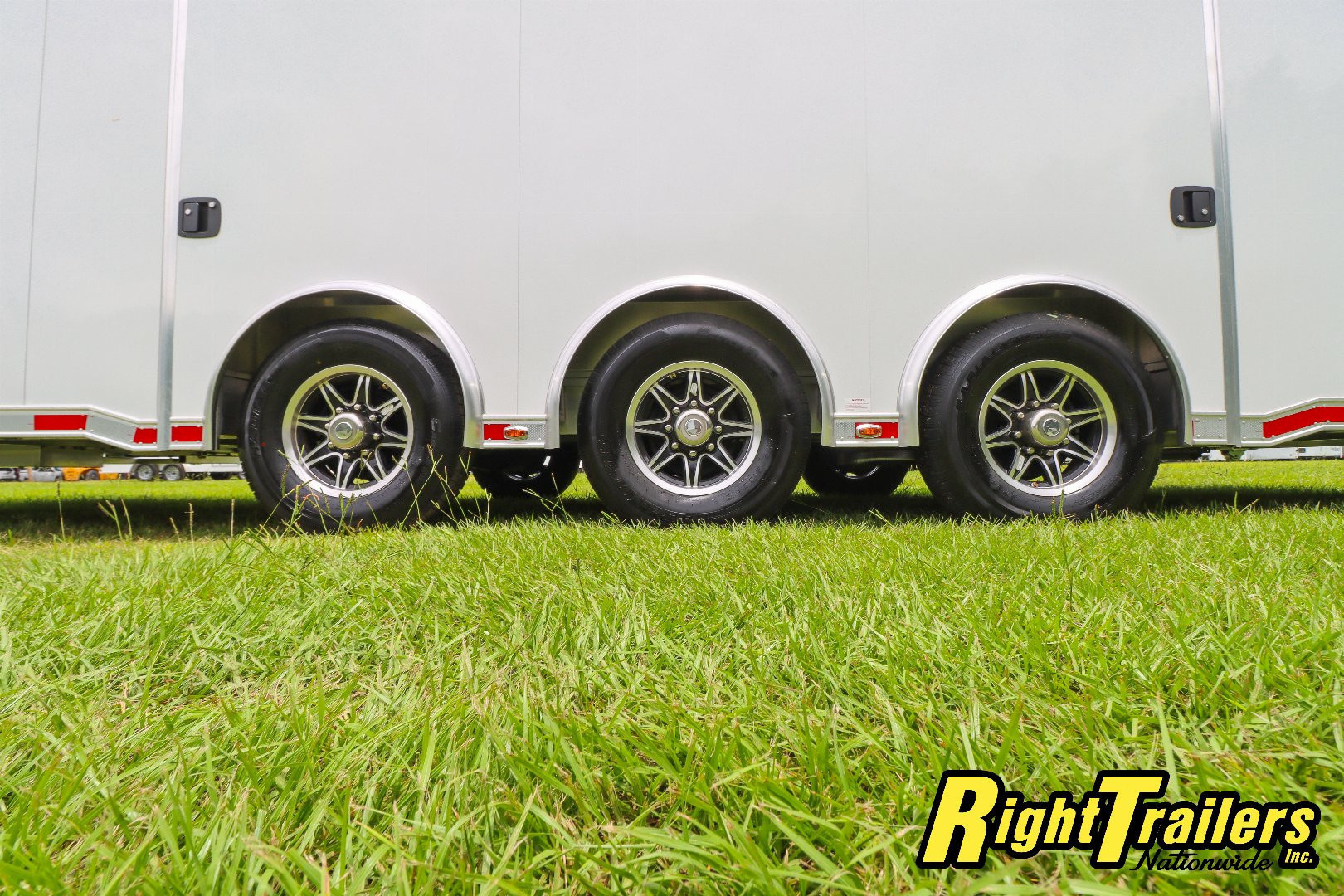 New 2026 inTech Trailers 8.5X28 Stacker