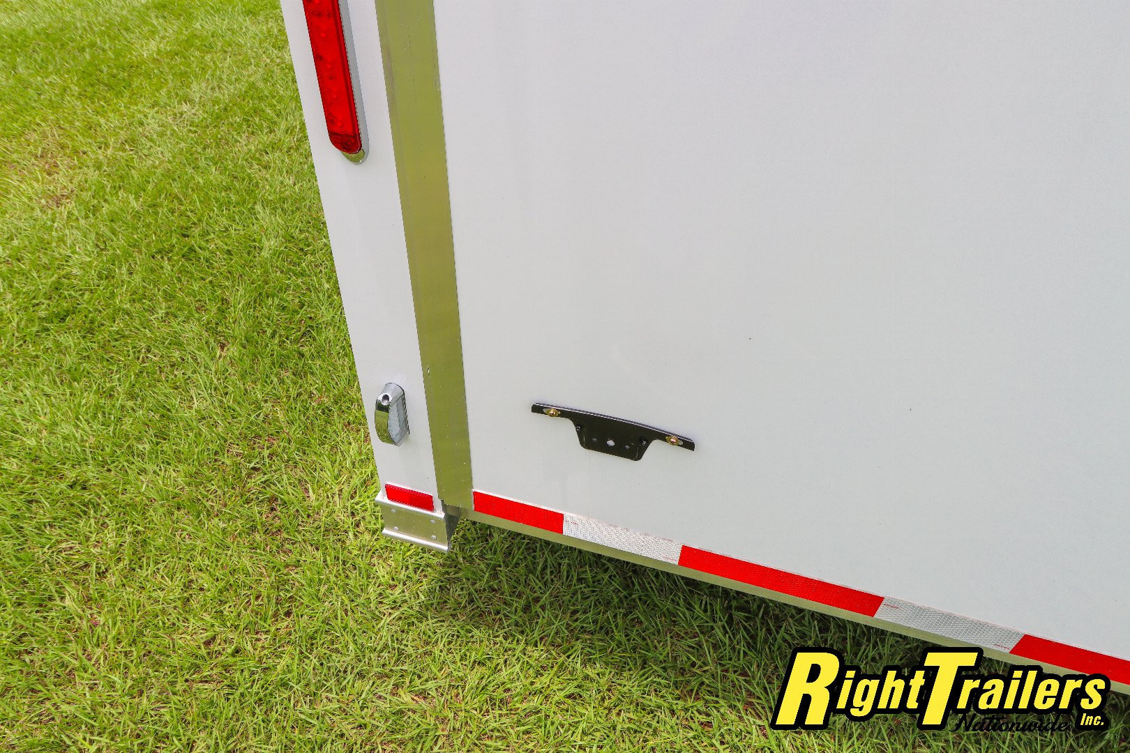 New 2026 inTech Trailers 8.5X28 Stacker