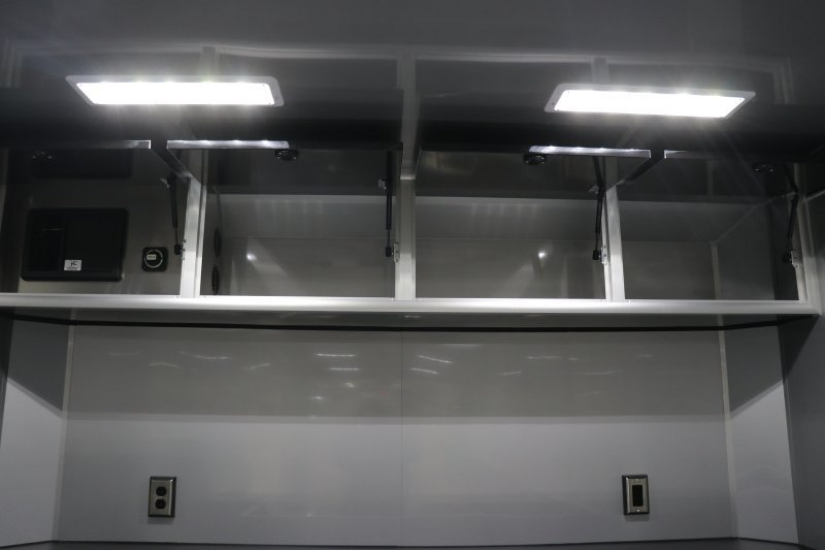 New inTech Trailers 8.5x28 Race Trailer