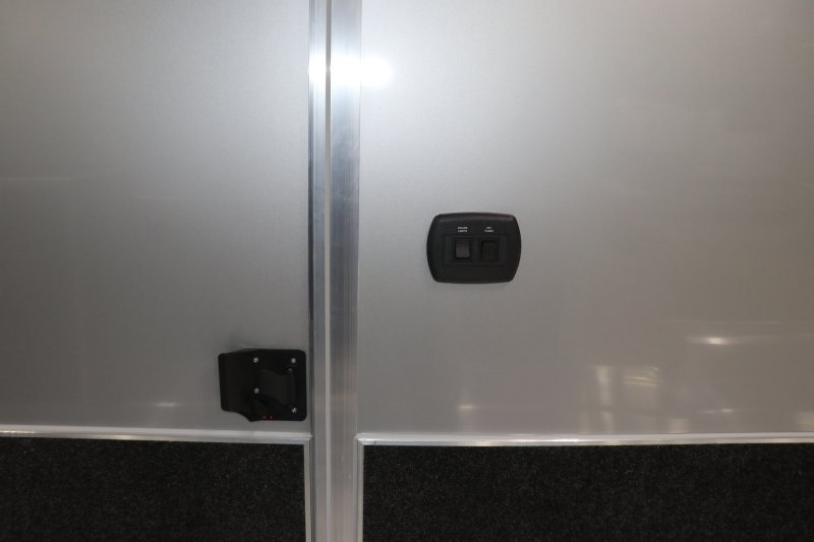 New inTech Trailers 8.5x28 Race Trailer