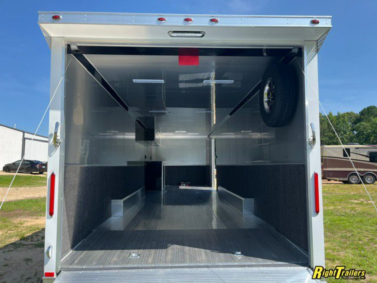 New 2027 inTech Trailers 8.5x32 Race Trailer Car / Racing Trailer