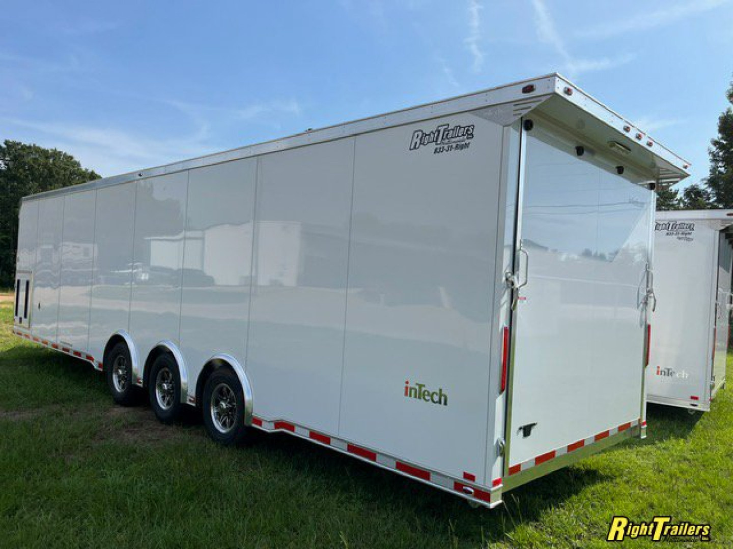 New 2027 inTech Trailers 8.5x32 Race Trailer Car / Racing Trailer