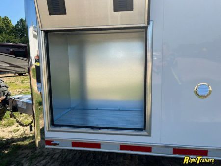 New 2027 inTech Trailers 8.5x32 Race Trailer Car / Racing Trailer