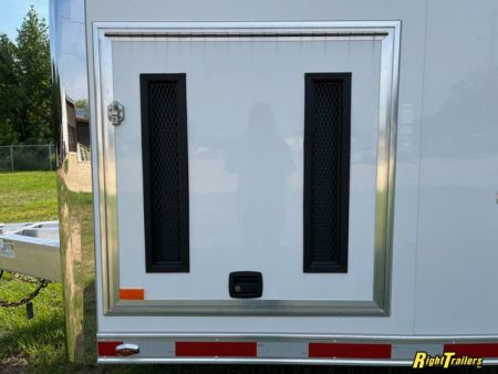 New 2027 inTech Trailers 8.5x32 Race Trailer Car / Racing Trailer