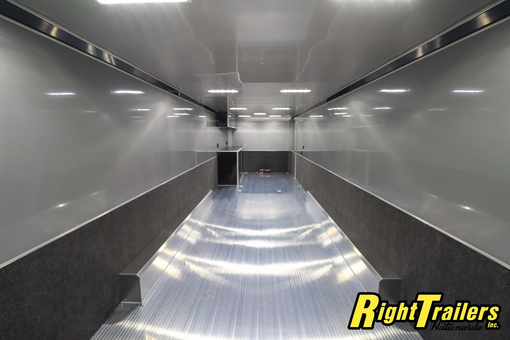 New 2027 inTech Trailers 8.5x32 Race Trailer Car / Racing Trailer