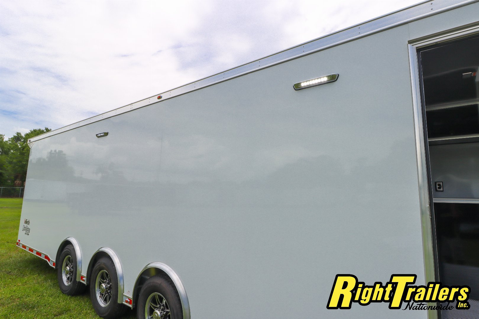 New 2027 inTech Trailers 8.5x32 Race Trailer Car / Racing Trailer