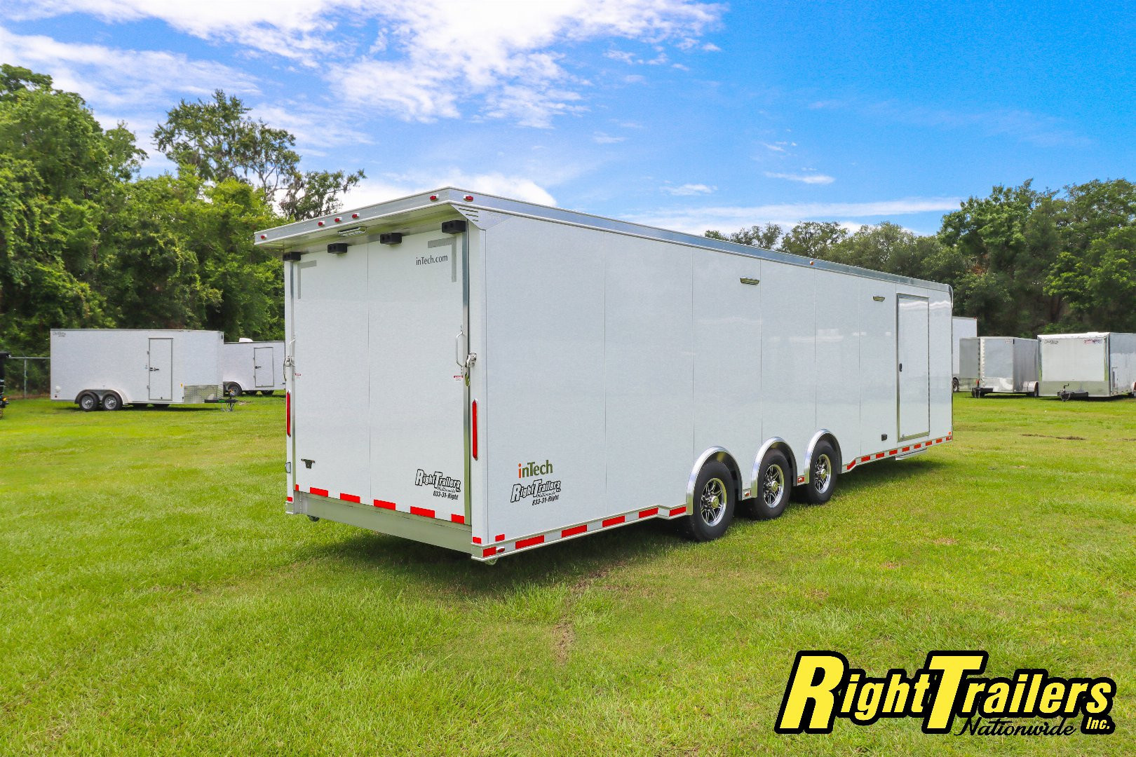 New 2027 inTech Trailers 8.5x32 Race Trailer Car / Racing Trailer