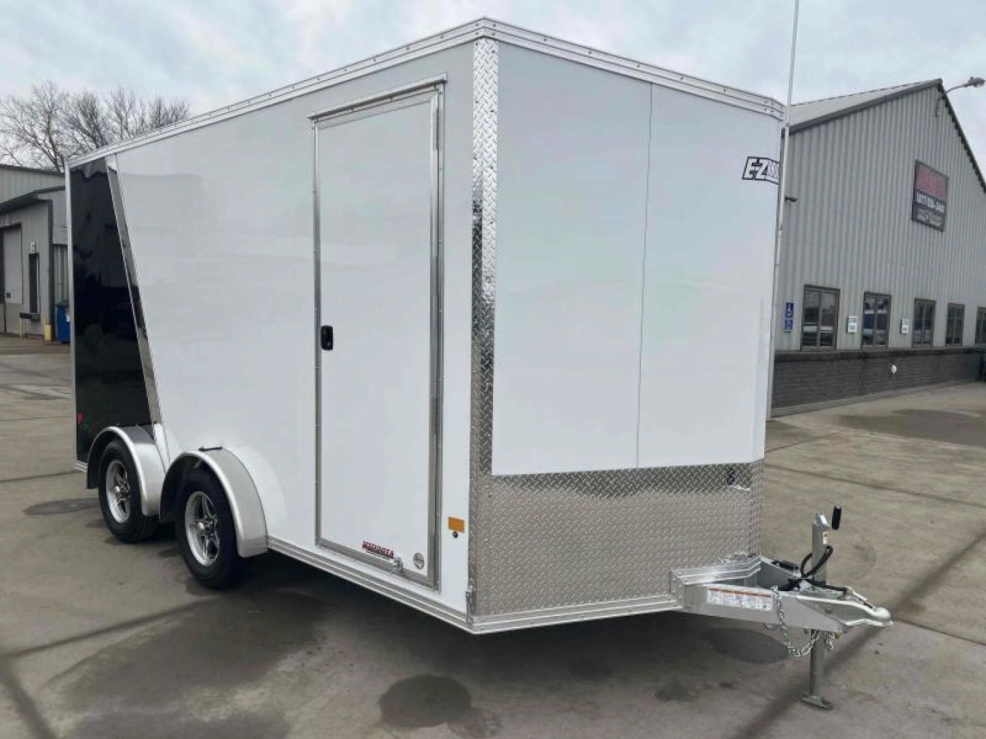 2024 E-Z Hauler photo 2