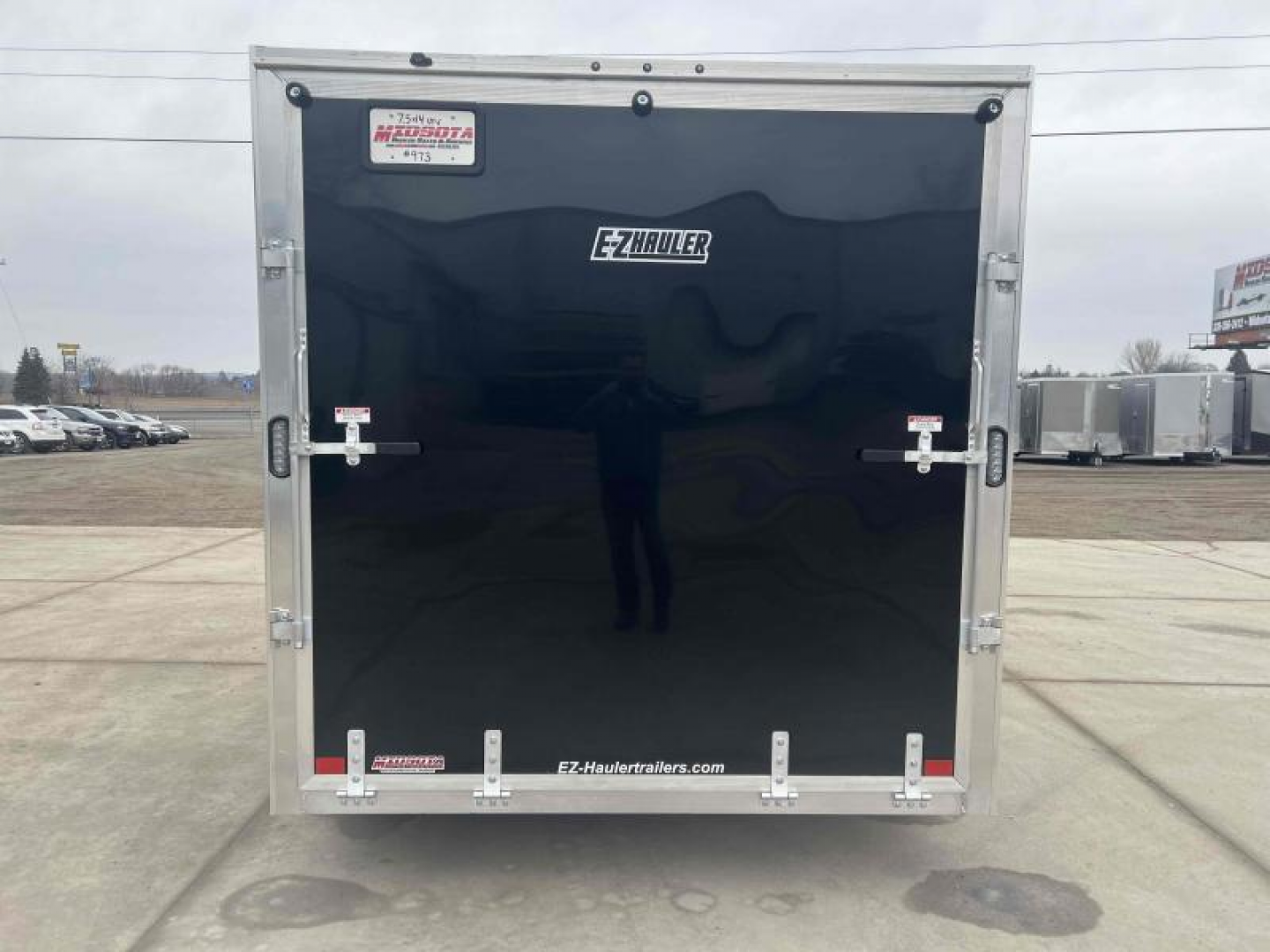 2024 E-Z Hauler photo 5